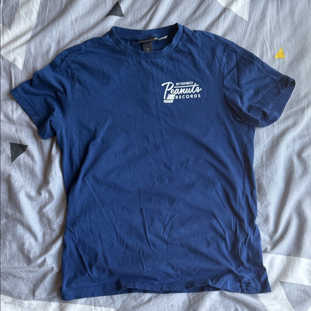 H&M Navy Blue Peanuts Snoopy Graphic Tee